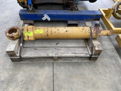 CATERPILLAR 793F XQ, 7... CYLINDER GP-STEERING